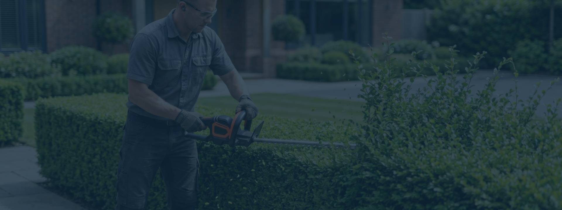 LandscapersAndGardeners-Hero-Image